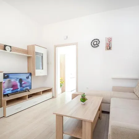 Apartament Ivano Pula